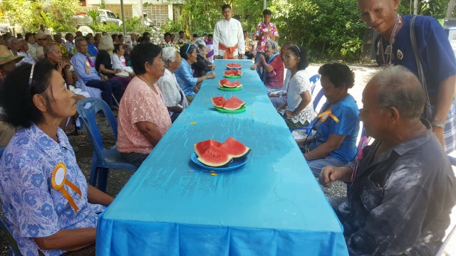วันสงกรานต์ วันกตัญญู  ตำบลหงษ์เจริญ 2561