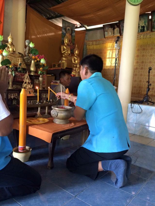โครงการกิจกรรมไหว้พระ 9 วัด เพื่อสืบสานวัฒนธรรมไทยในวันที่  29 กรกฎาคม  2558